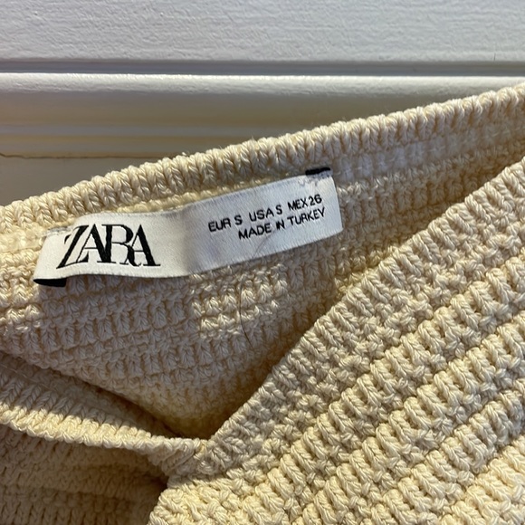 Zara halter crop top - Picture 2 of 4